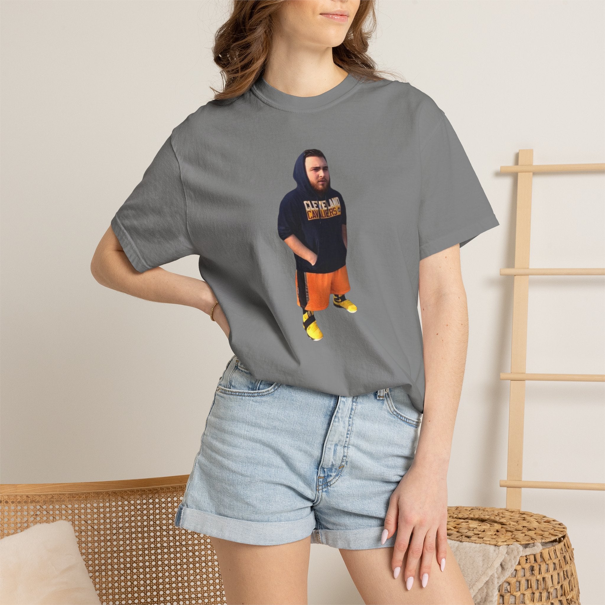 Midget Streamer T-Shirt — Casual Streamer Graphic Tee