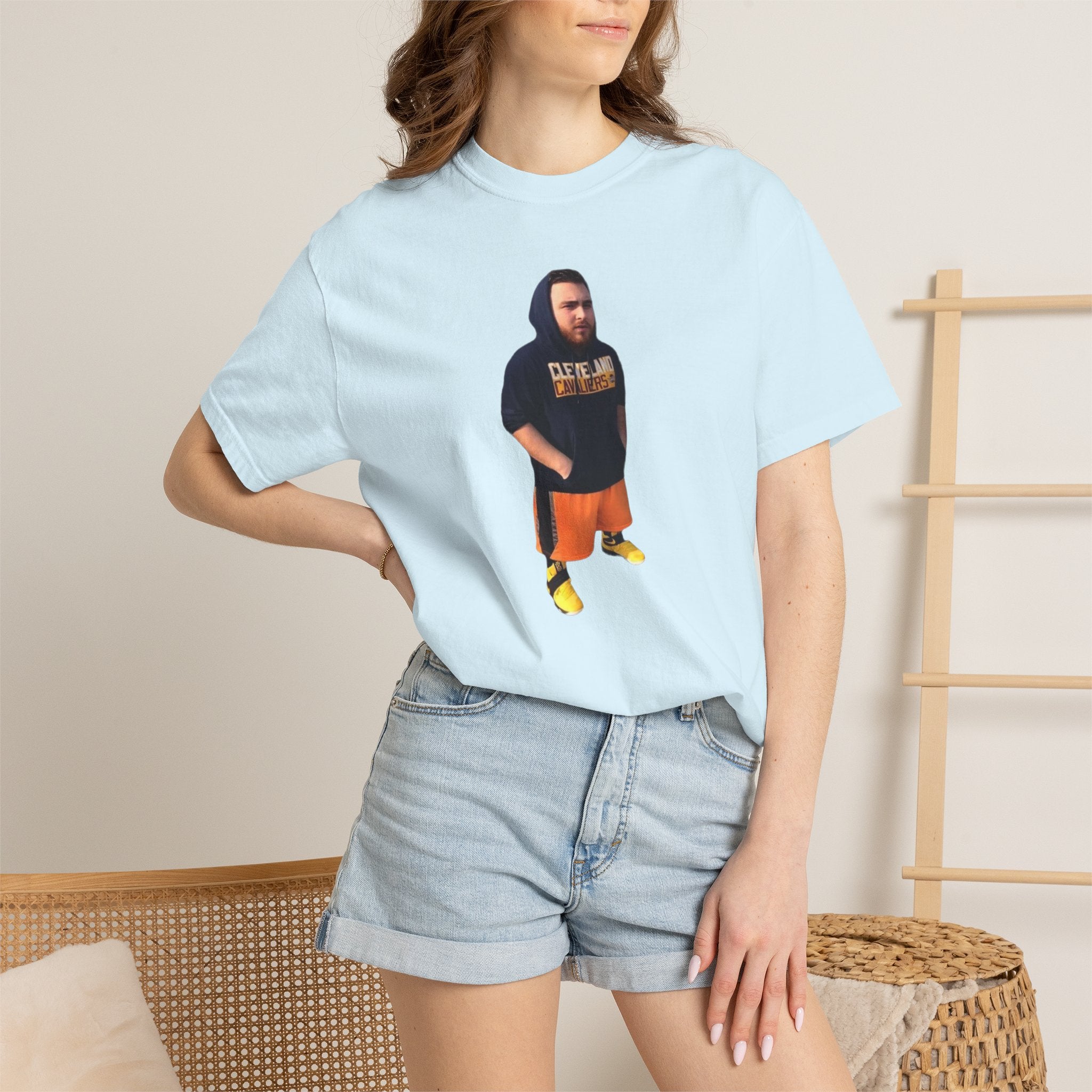 Midget Streamer T-Shirt — Casual Streamer Graphic Tee